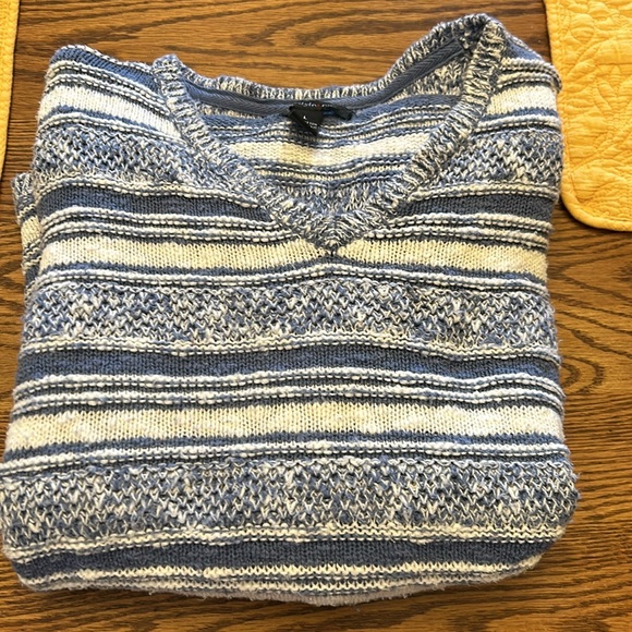 Style & Co blue and white striped sweater. Size L - Picture 3 of 5